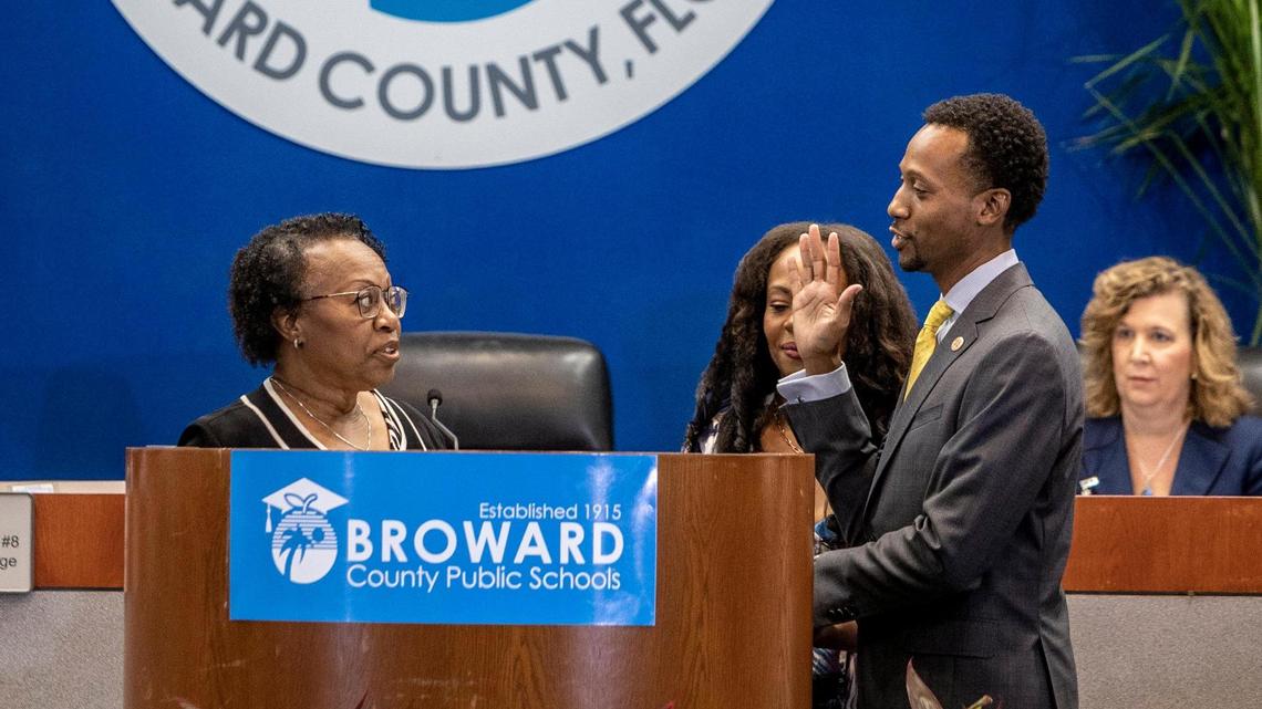 Broward School Board approves superintendent national search; Cartwright stays for 60 days