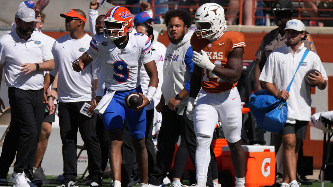 Unlikely hero lifts Florida to upset victory at Texas