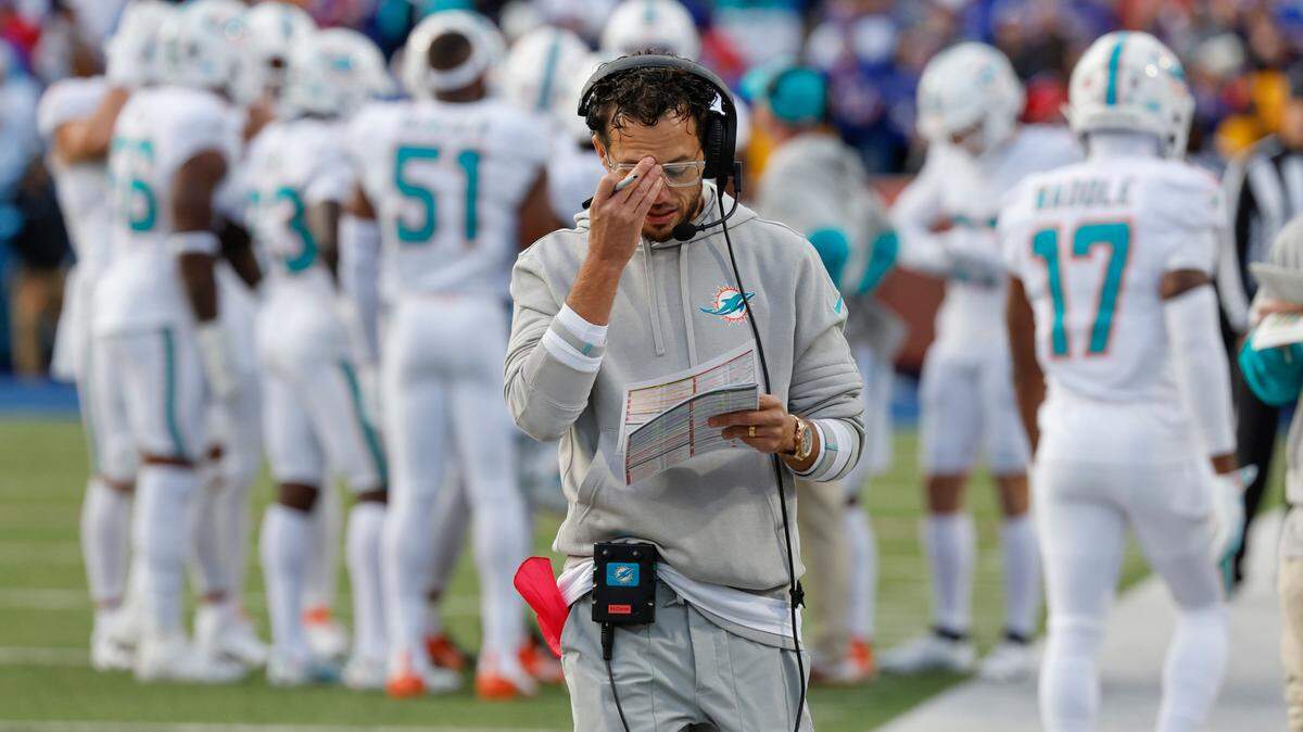 Miami Dolphins coach Mike McDaniel walks along the sidelines during a timeout in the second half during the NFL game against the Buffalo Bills at Highmark Stadium in Orchard Park, New York on Sunday, November 3, 2024.