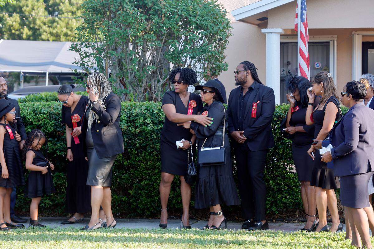 The funeral procession for Broward Sheriff Fire Rescue Battalion Chief Terryson Jackson leaves the L.C. Poitier Funeral Home in Pompano Beach on Friday, Sept. 8, 2023. Jackson died in a helicopter crash on Monday, Aug. 28, when he and two BSFR colleagues were returning to the airport after responding to an emergency call. (Amy Beth Bennett / South Florida Sun Sentinel)
