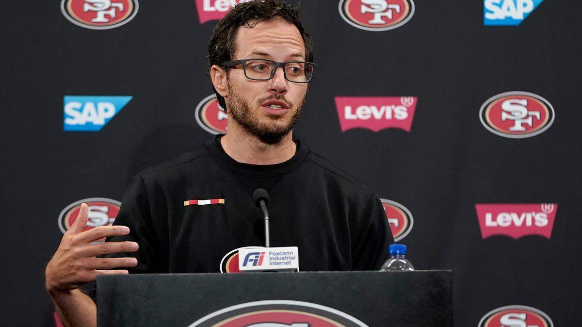 San Francisco 49ers offensive coordinator Mike McDaniel speaks during a news conference at NFL football training camp in Santa Clara, Calif., Thursday, July 29, 2021. (AP Photo/Jeff Chiu)