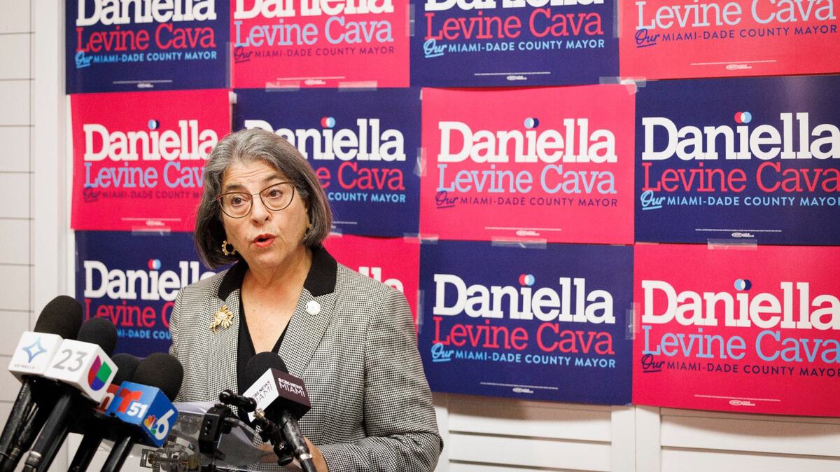 Daniella Levine Cava en una conferencia de prensa se dirige a la gente el miércoles 21, de agosto de 2024 en Miami.