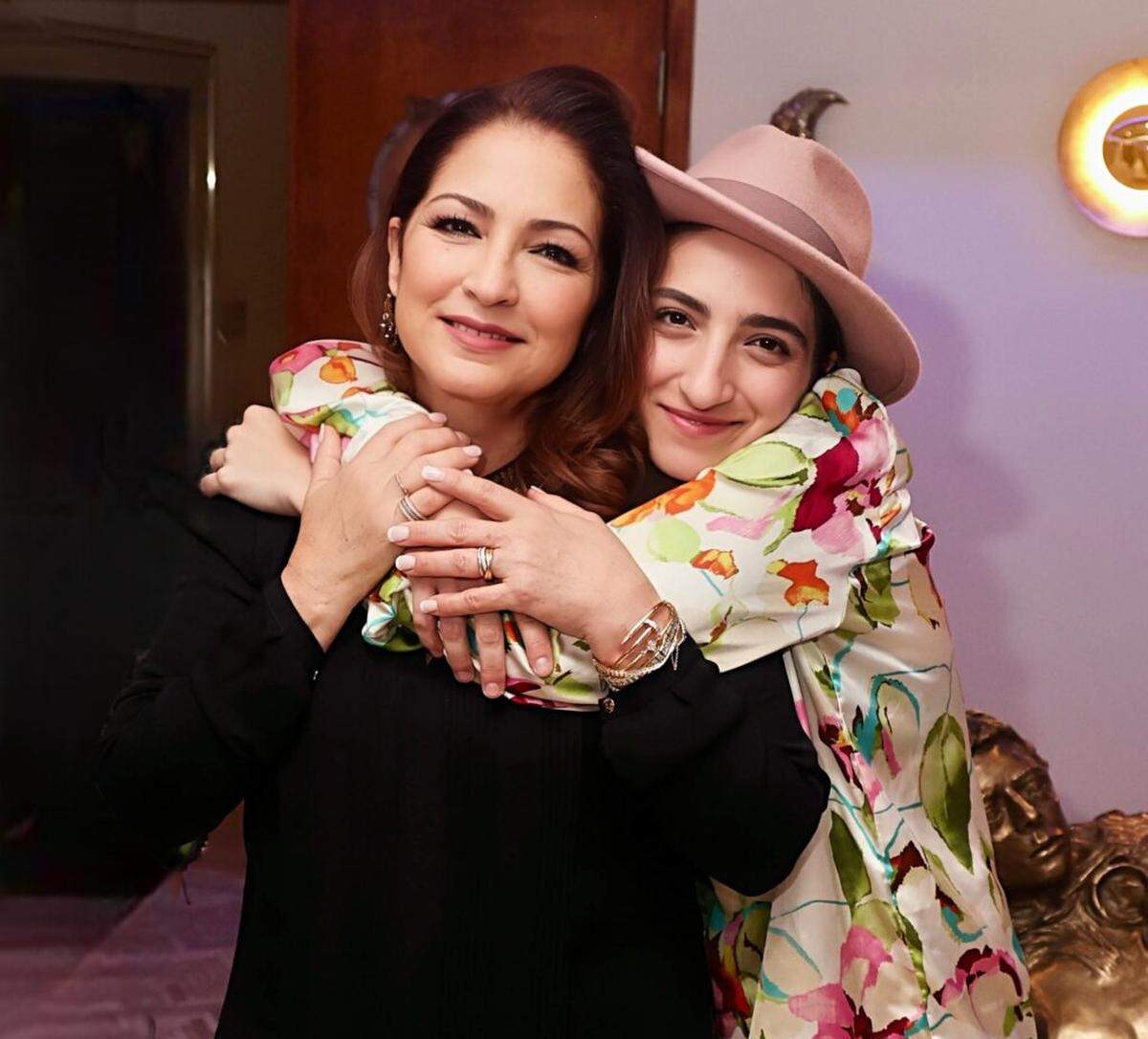 Gloria Estefan and Emily Estefan are co-writing the music and lyrics for “Basura,” their new musical, which is making its world premiere at Atlanta’s Alliance Theatre this spring.