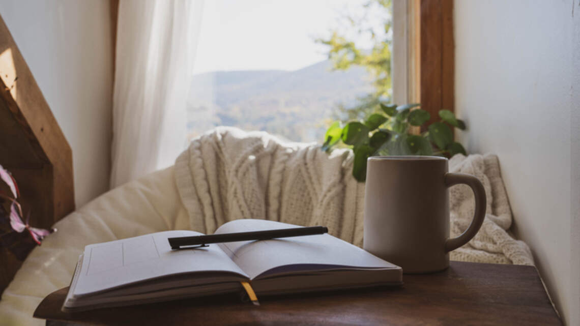 7 One-Minute Micro-Habits Psychologists Say Actually Help With Stress and Anxiety