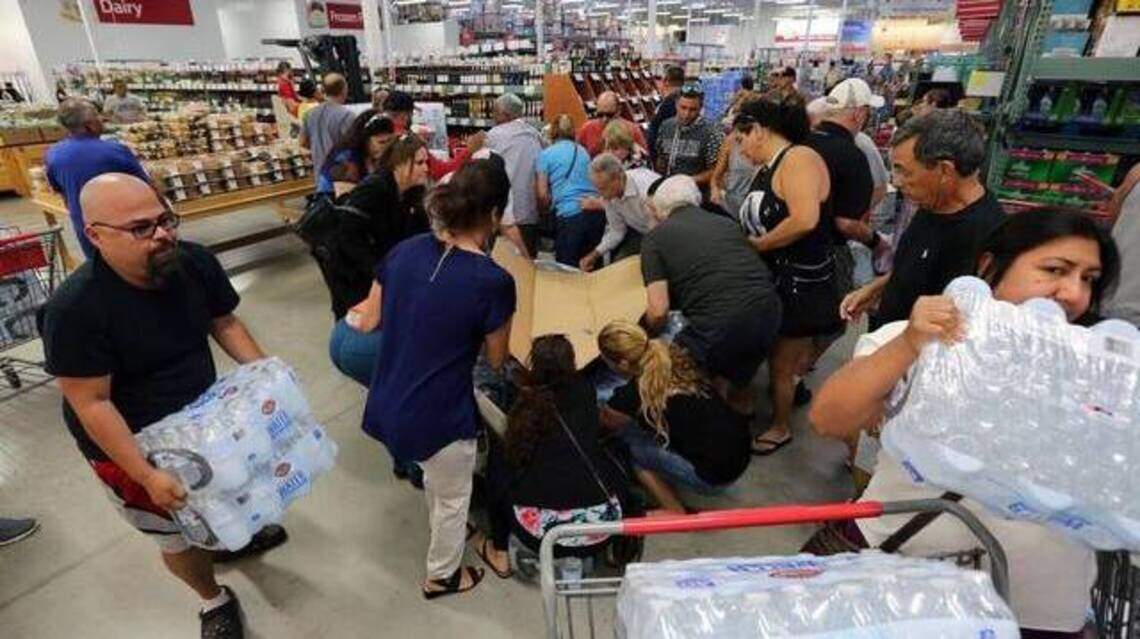 This study shows that one-third of hurricane survivors get drunk  right after it passes