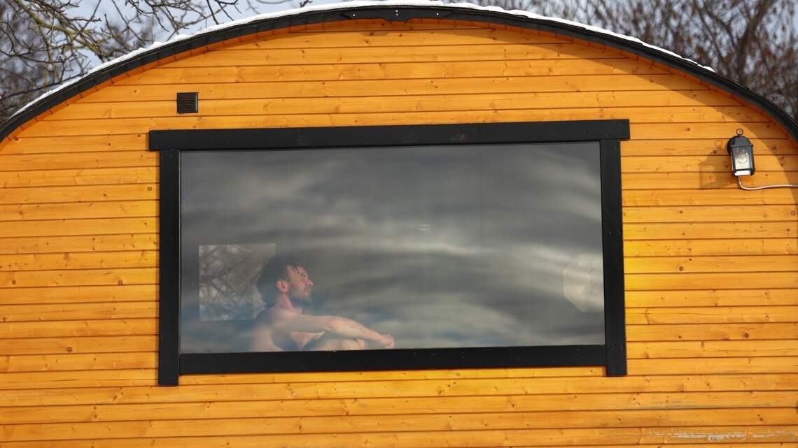 The clinical home ecosystem is reshaping wellness routines with cold plunges and vagus nerve wearables