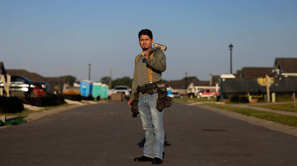 U.S. citizen Leo Garcia Venegas has filed a federal lawsuit over his arrests during two immigration raids in southern Alabama.