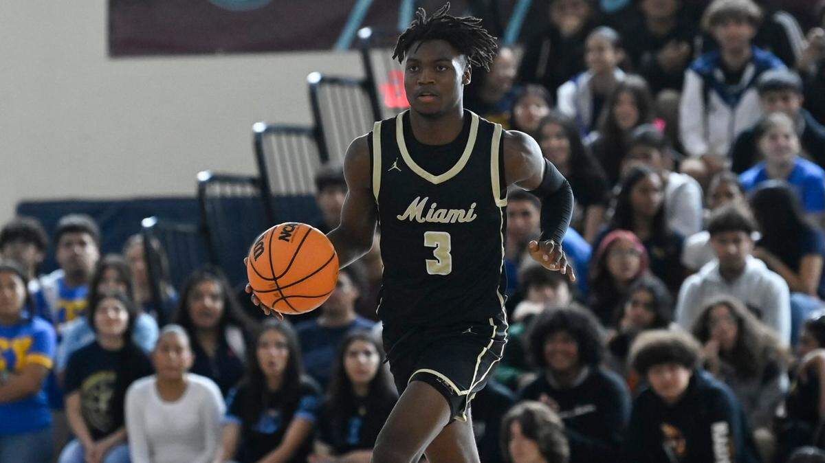 Miami High guard Romari Robinson has been one of the key players in the Stingarees’ turnaround over the past couple of seasons.