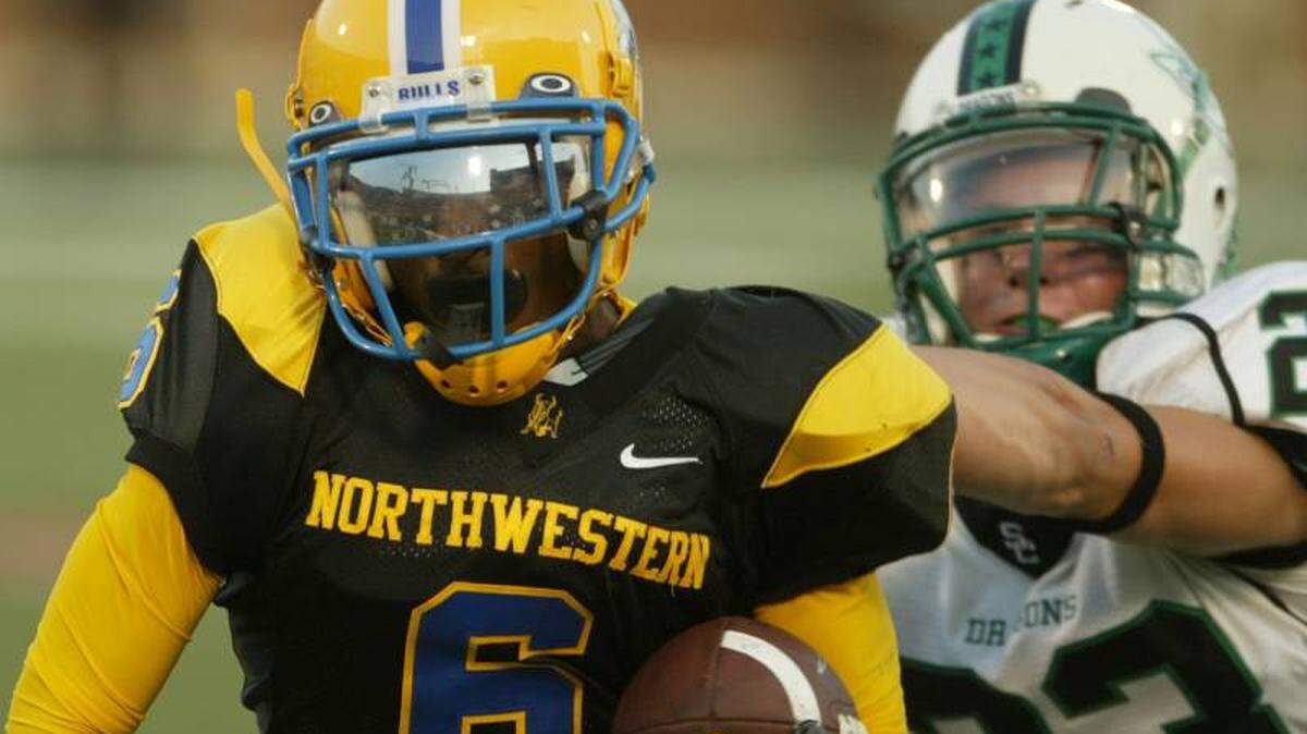 The coronavirus pandemic, county restrictions and the FHSAA’s schedule make it unlikely that there will be Miami-Dade high school football teams will be able to compete for a championship this season.