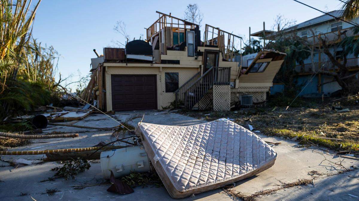 Are you having issues with insurance coverage after Hurricane Ian? Mold is one reason