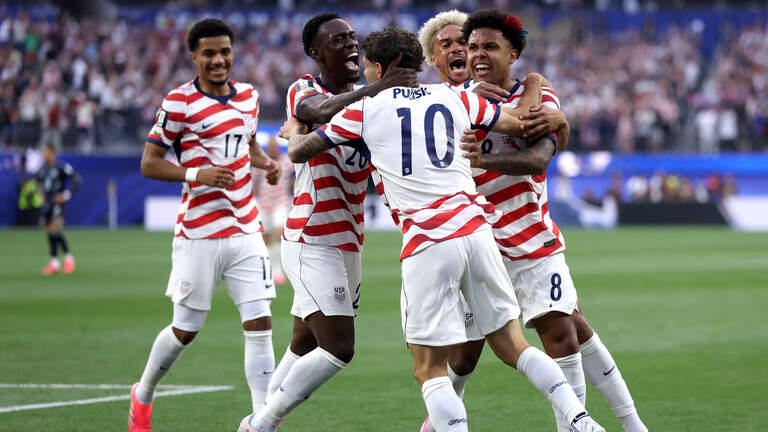 U.S. routs Paraguay 4-1 in historic World Cup opener. Here are five takeaways