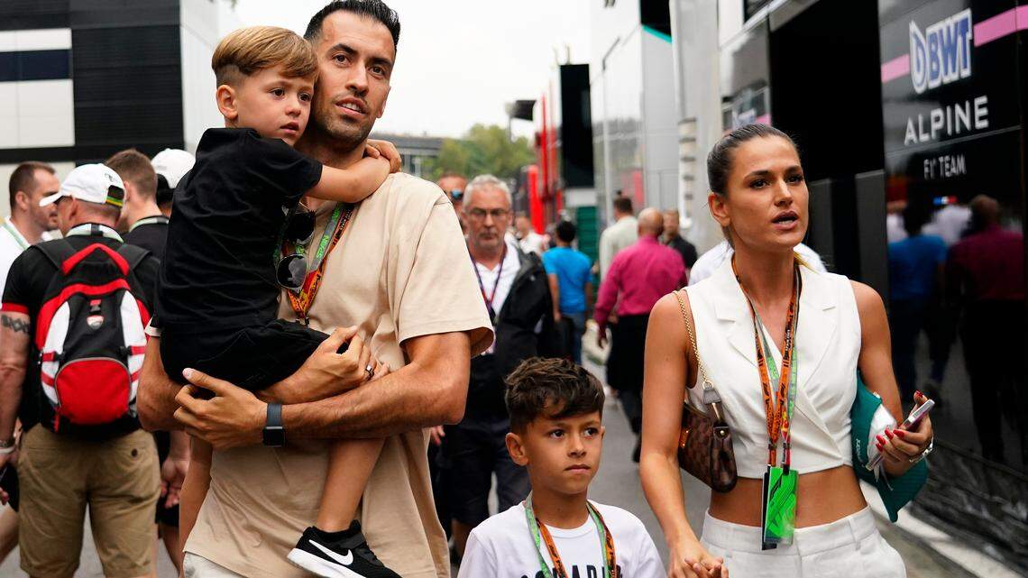 Sergio Busquets with his family on June 3, 2023 in Barcelona, Spain. (Photo by Bagu Blanco / pressinphoto / Sipa USA))