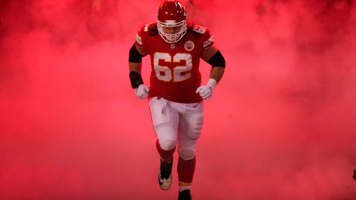 Lakewood Ranch High alum Austin Reiter goes for second Super Bowl win with Chiefs