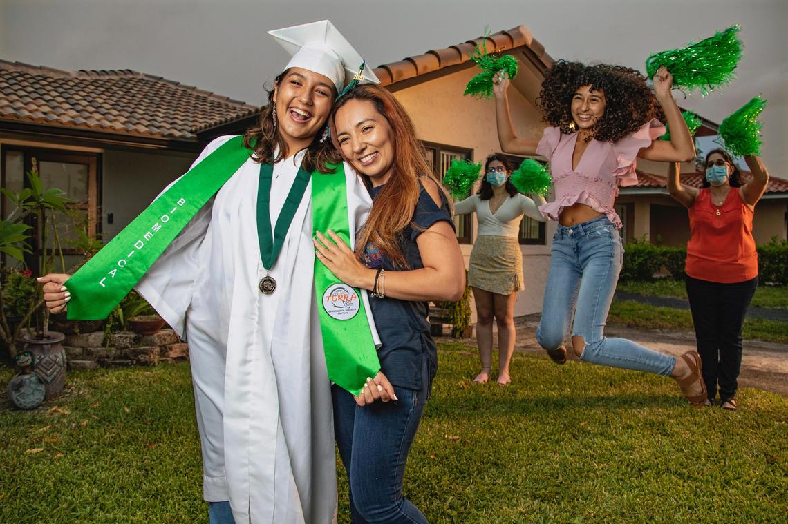 TERRA Environmental Research Institute graduate Angie Caballero with her mother, Carolina Rojas.