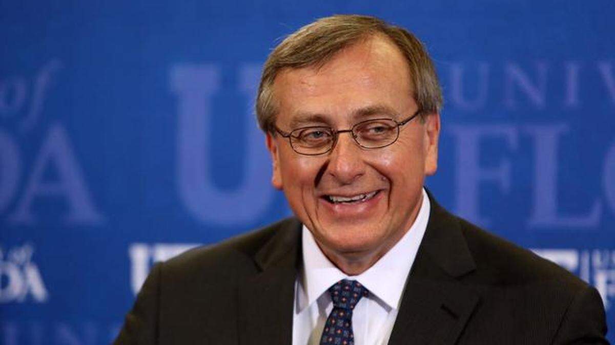 A House subcommittee sent a letter, dated Nov. 18, 2021, to University of Florida President Kent Fuchs, demanding the university produce documents related to its conflicts-of-interest policy. This comes after UF initially barred three political science professors from testifying as expert witnesses in a lawsuit against the state related to Florida’s new voting law, which restricts access to voting.