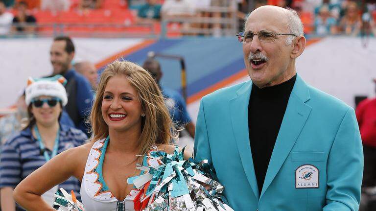 Miami Dolphins lose legendary defender Manny Fernandez at 79