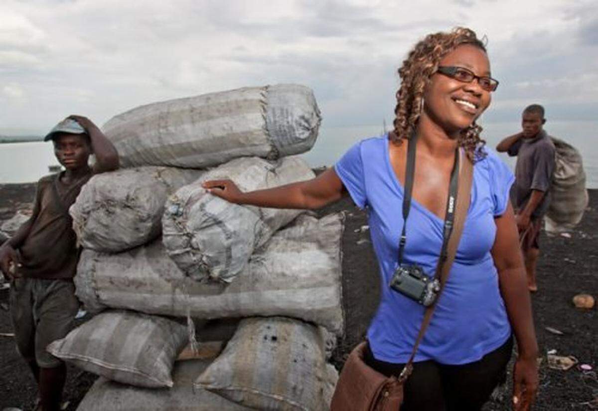 Miami Herald reporter Jacqueline Charles in the field.
