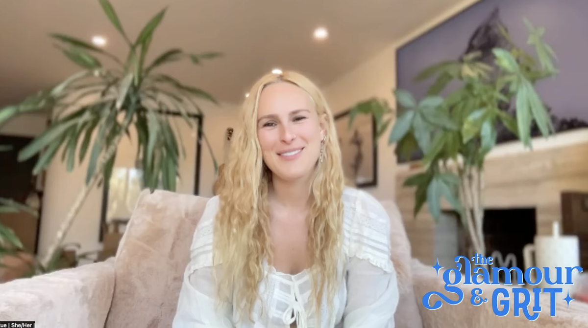 Rumer Willis talks about her parents co-parenting relationship.