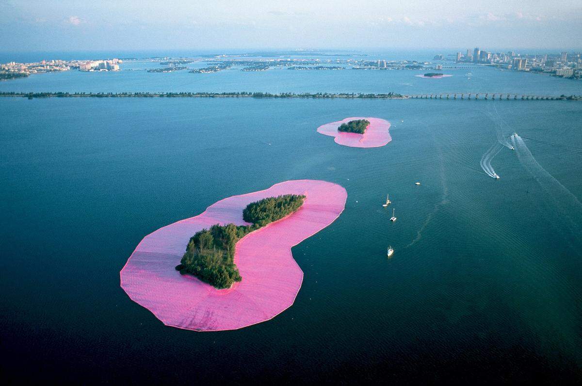 Biscayne Bay islands were surrounded by pink fabric in 1983.