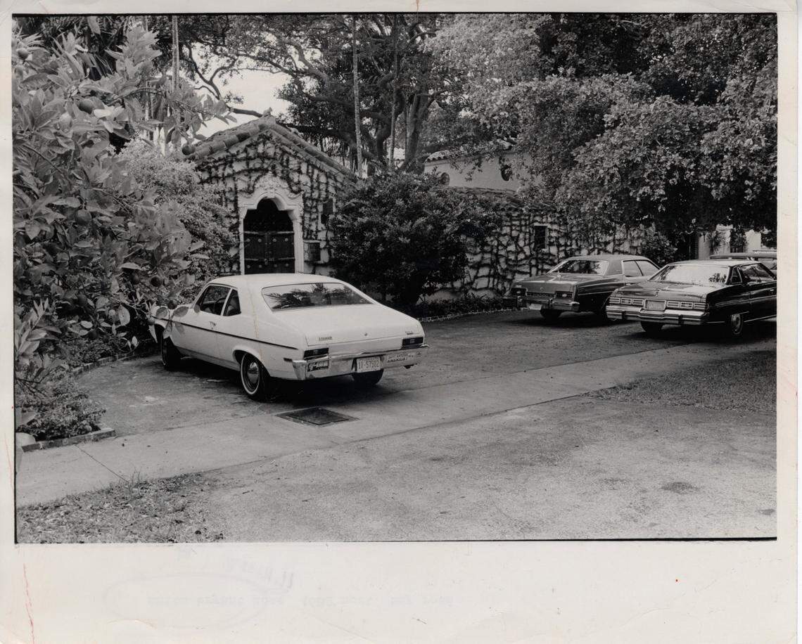 7/1/1977: Anita Bryant’s home at 4682 North Bay Road in Miami Beach. The home had 29 rooms and a Bertram cruiser docked behind it, according to a 1972 Tropic magazine article by Jack McClintock.