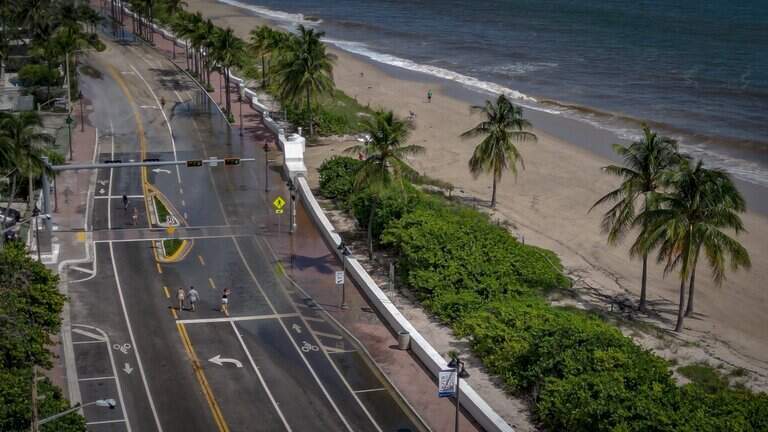 King tides deluge South Florida streets. There’s more flooding to come