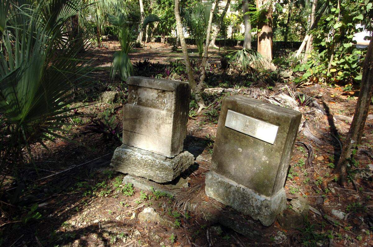 File photo from June 9, 2006, shows old grave markers at the historical Pinewood Cemetery on Erwin Road in South Miami.
