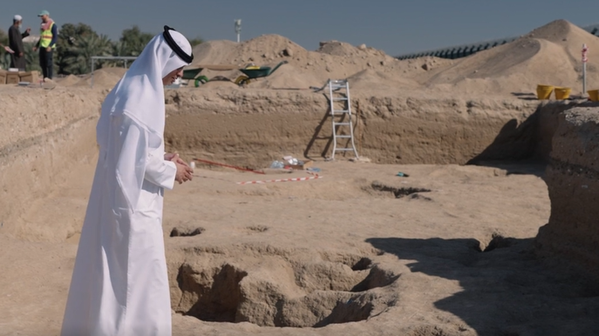 A large necropolis discovered in an ancient oasis provides a missing piece to the archaeological puzzle of the Iron Age, officials said.