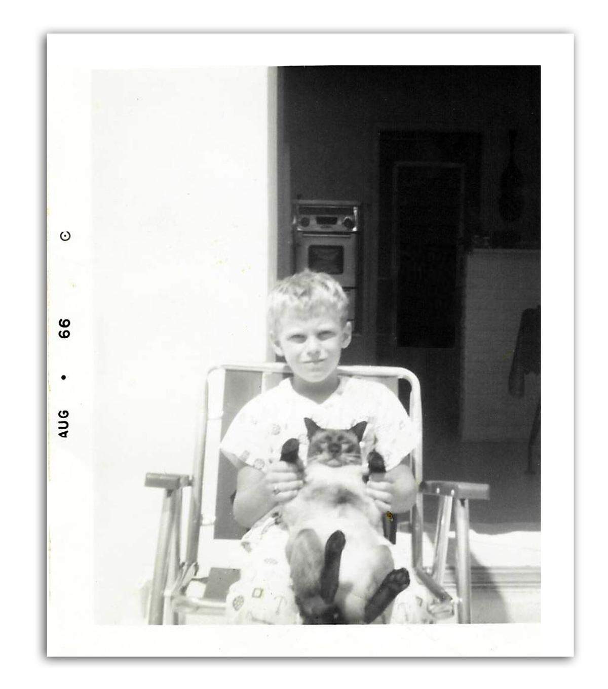“The Westchester Kids” contributing writer Steve Moss, and also my brother, with our cat Ling. 