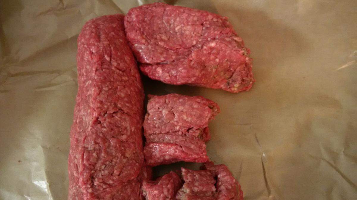 Pennsylvania’s Cargill Meat Solutions made the Angus ground beef, ground beef chuck and patties of prime rib steak and chuck for Walmart.