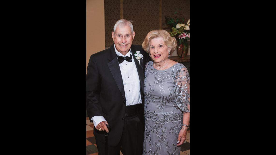 Arnold and Myriam Notkin in a family photo taken at the wedding of her grandchild, Jessica Samuelson, to Kyle Brutman. “She was so happy that day,” said Myriam’s daughter Belinda Caspi Wiseman.