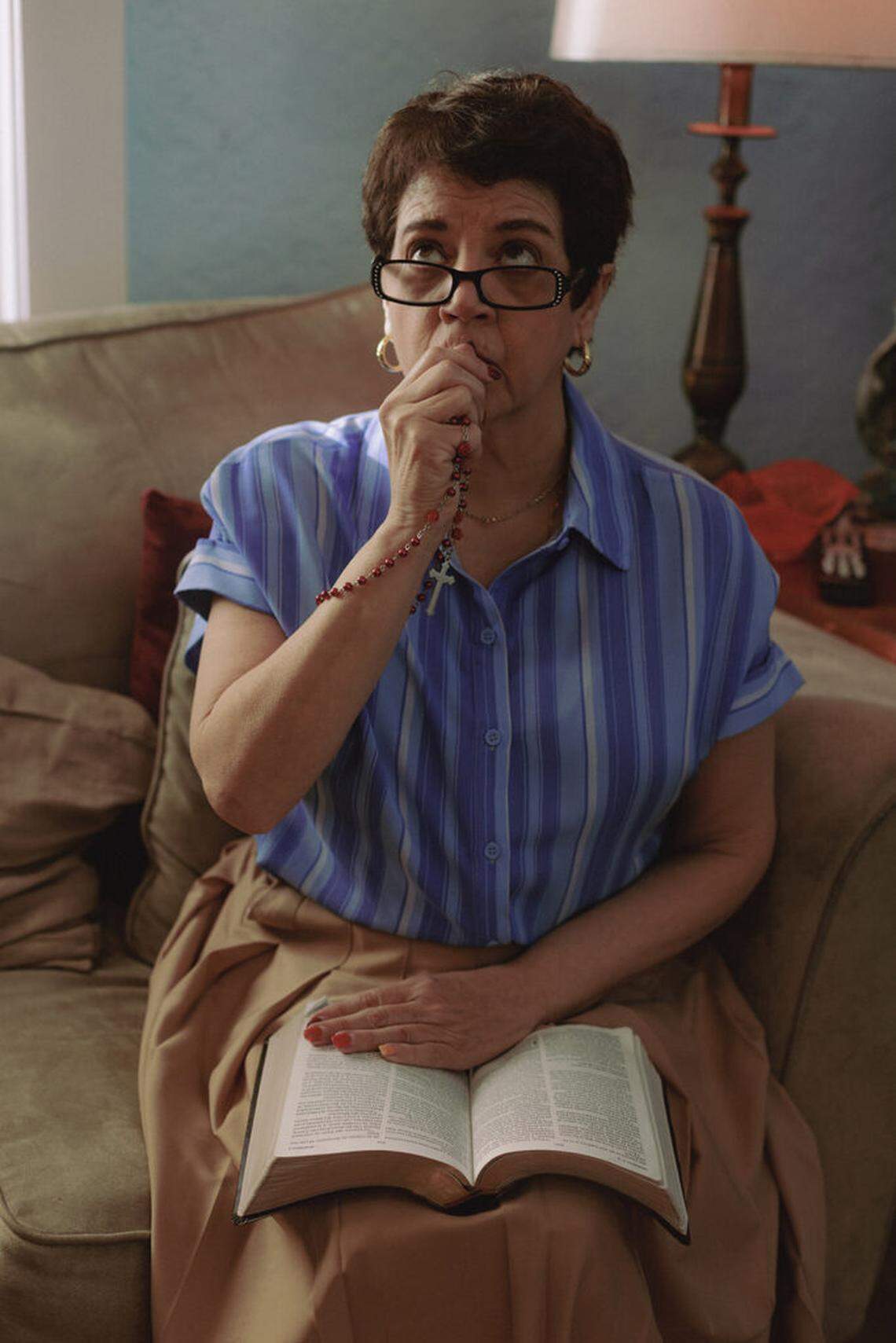 Barbara Bonilla plays a traditional Cuban grandmother, Aleida in City Theatre’s “How to Break in a Glove.”