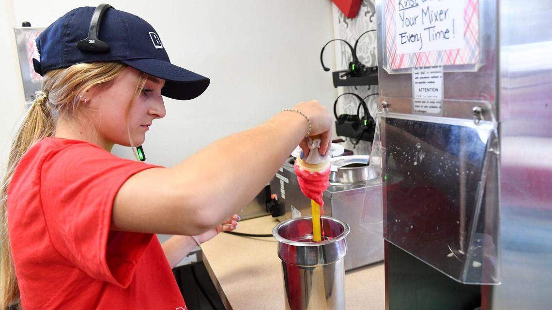 A Florida legislator proposes to allow 16- and 17-year-olds to work overnight on a school night, without breaks and for more than eight hours a day.