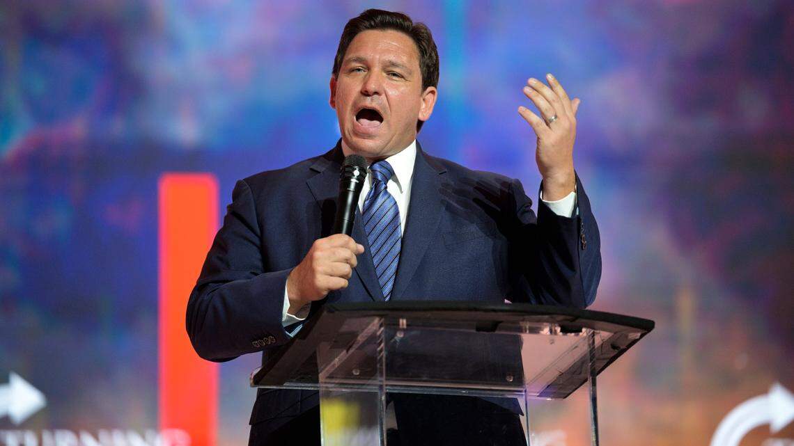 Florida’s Gov. DeSantis suspended a state attorney. What’s the internet saying about that?