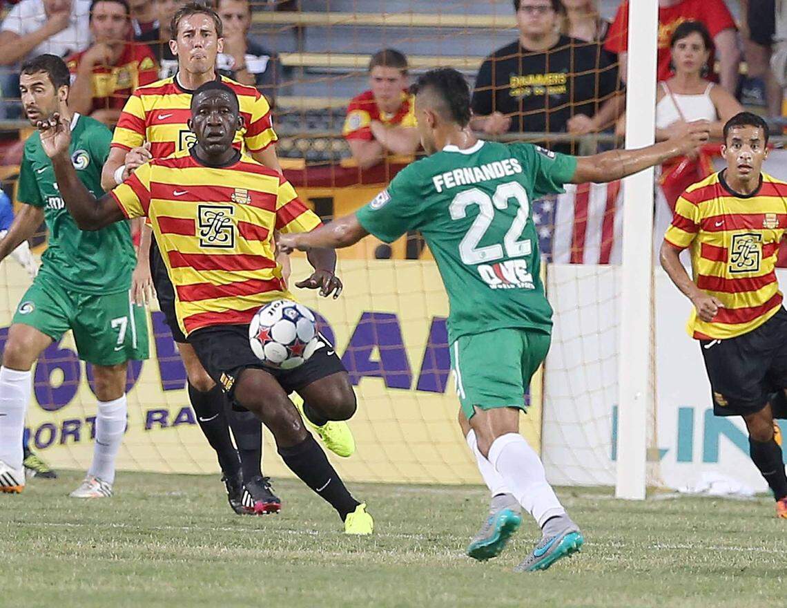 Fort Lauderdale Strikers’ Hendry Thomas defends against the New York Cosmos’ Leonardo Fernandes # 22, during the first half of the Fort Lauderdale Strikers vs New York Cosmos match, at Lockhart Stadium in Fort Lauderdale on Saturday, August 08, 2015.