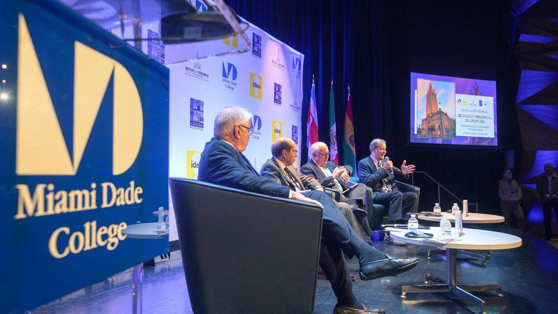 Former Latin American presidents propose a common front against the Venezuelan regime