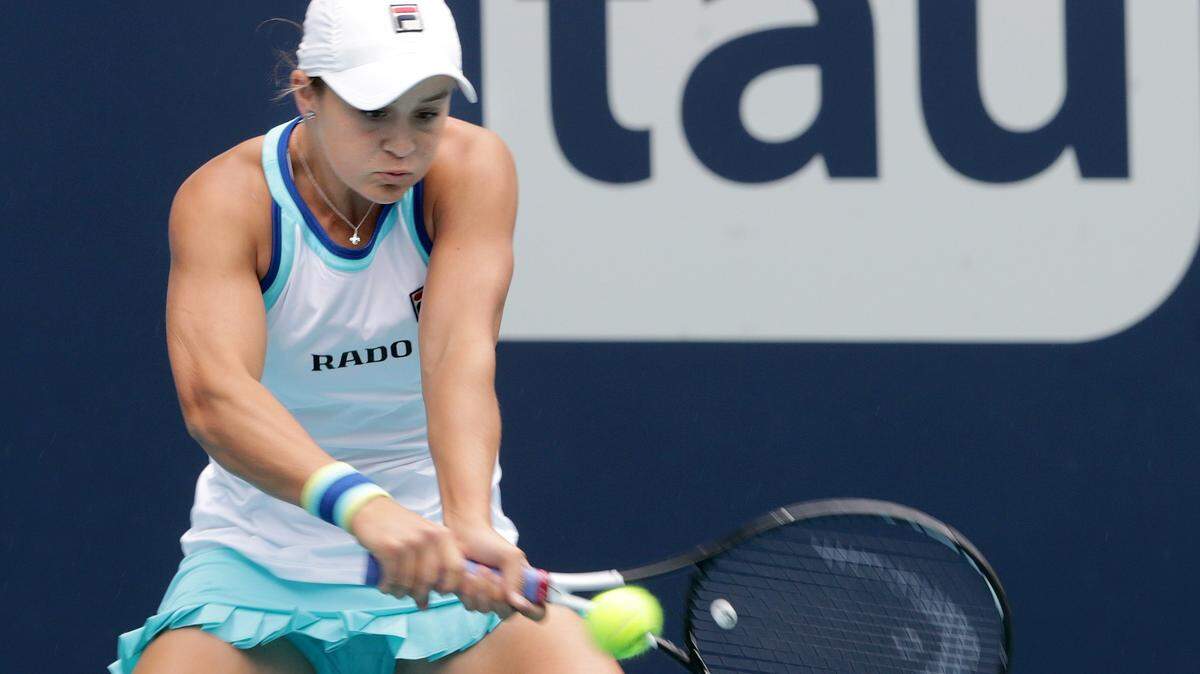 Ashleigh Barty of Australia, returns against Anett Kontaveit of Estonia, during the women’s single semifinal match at Hard Rock Stadium in Miami Gardens Florida on Thursday, March 28, 2019.