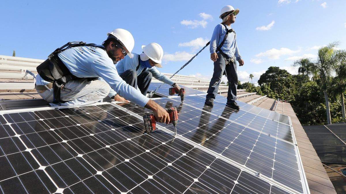 California’s new rooftop solar proposal would torpedo the state’s renewable energy transition.
