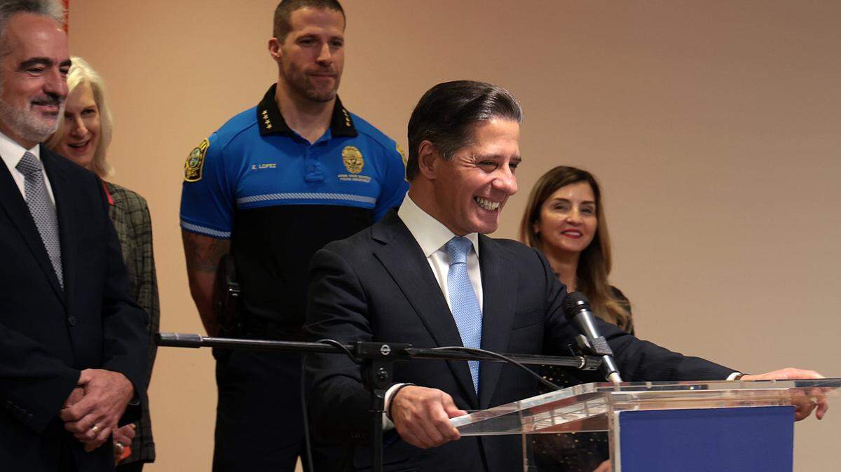 Here are the key steps in the search for a new Miami school superintendent