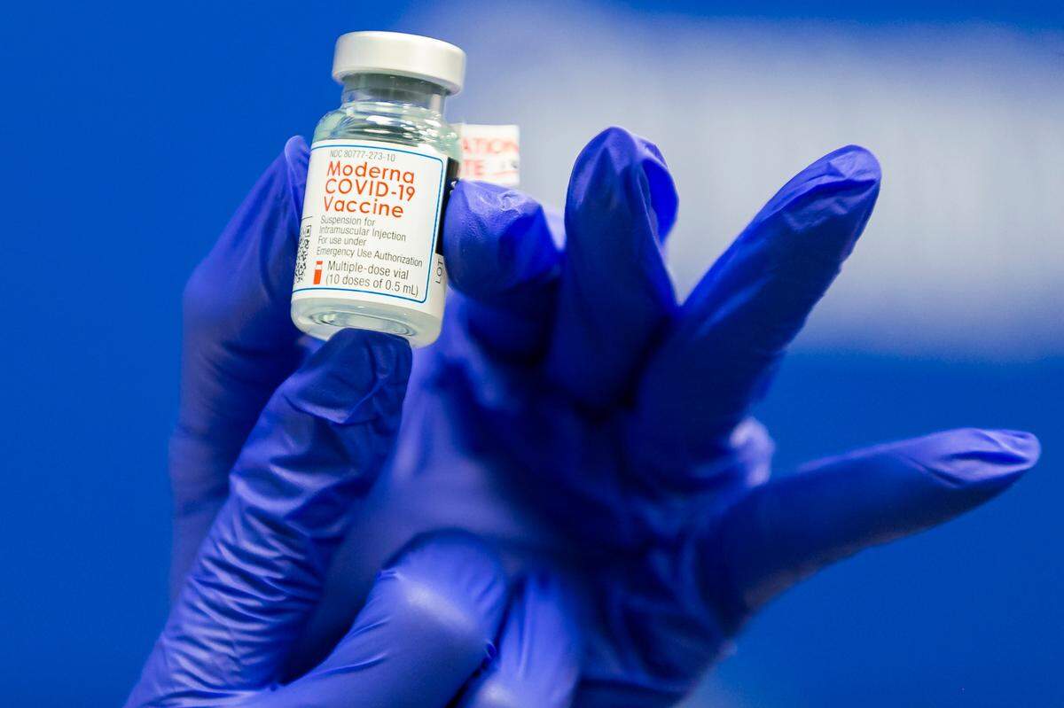 An image of the Moderna COVID-19 vaccine.