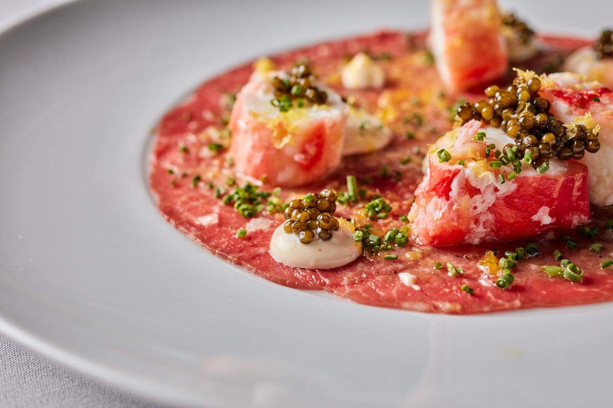 Wagyu carpaccio at Maple & Ash.