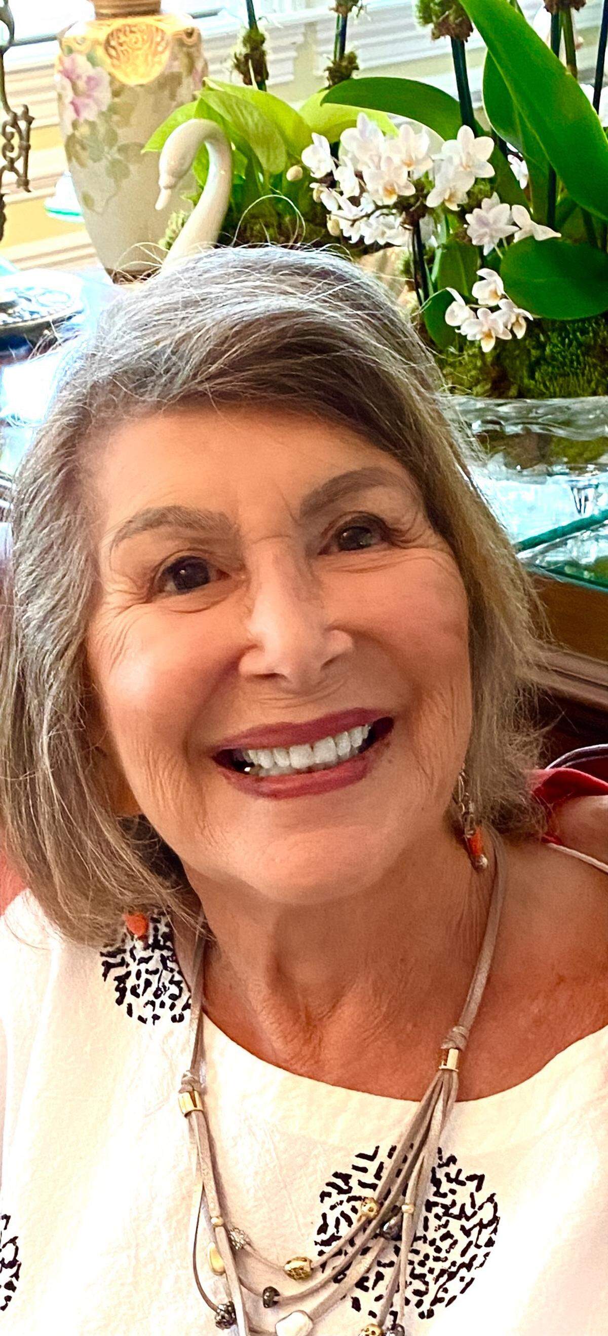Carole Kotkin