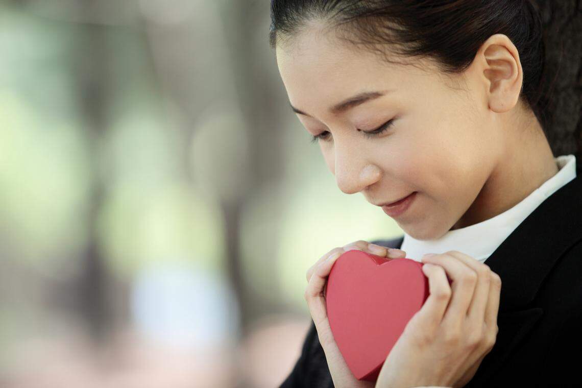 woman heart gift chest valentines day