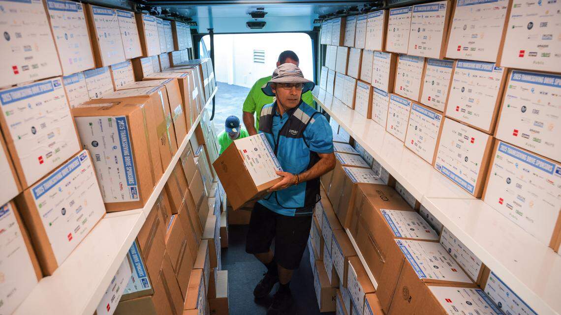 Amazon closing its warehouse hub in Homestead for a refit, impacting 1,000 jobs