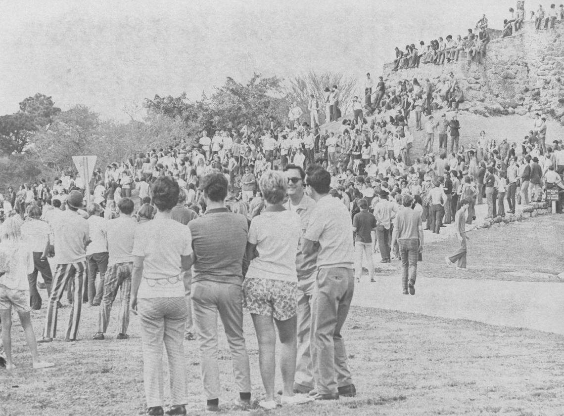 A Greynolds Park gathering in 1970 in Northeast Miami-Dade.