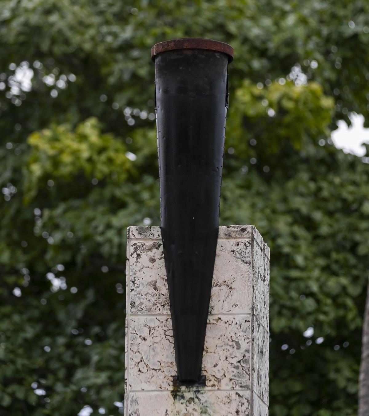 The Torch of Friendship was intended to be an emblem of how Miami saw itself as the gateway of the Americas, but it no longer has a flame.