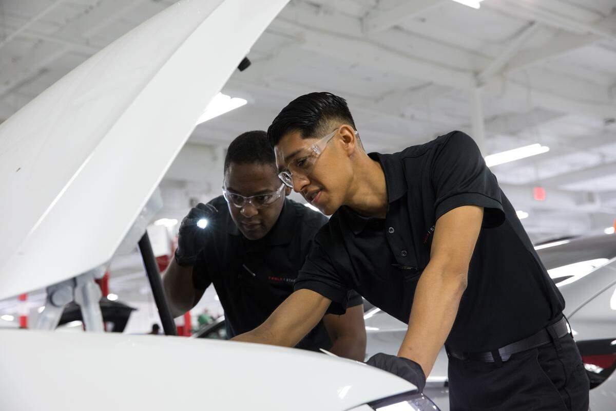 The Tesla START program will be taught at the West Campus of the Miami Dade College.