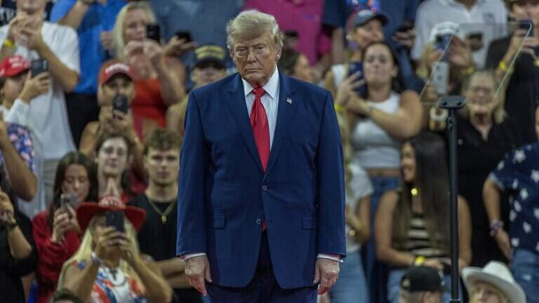 Trump usa la supuesta amenaza del “comunismo” para movilizar a sus votantes en Florida
