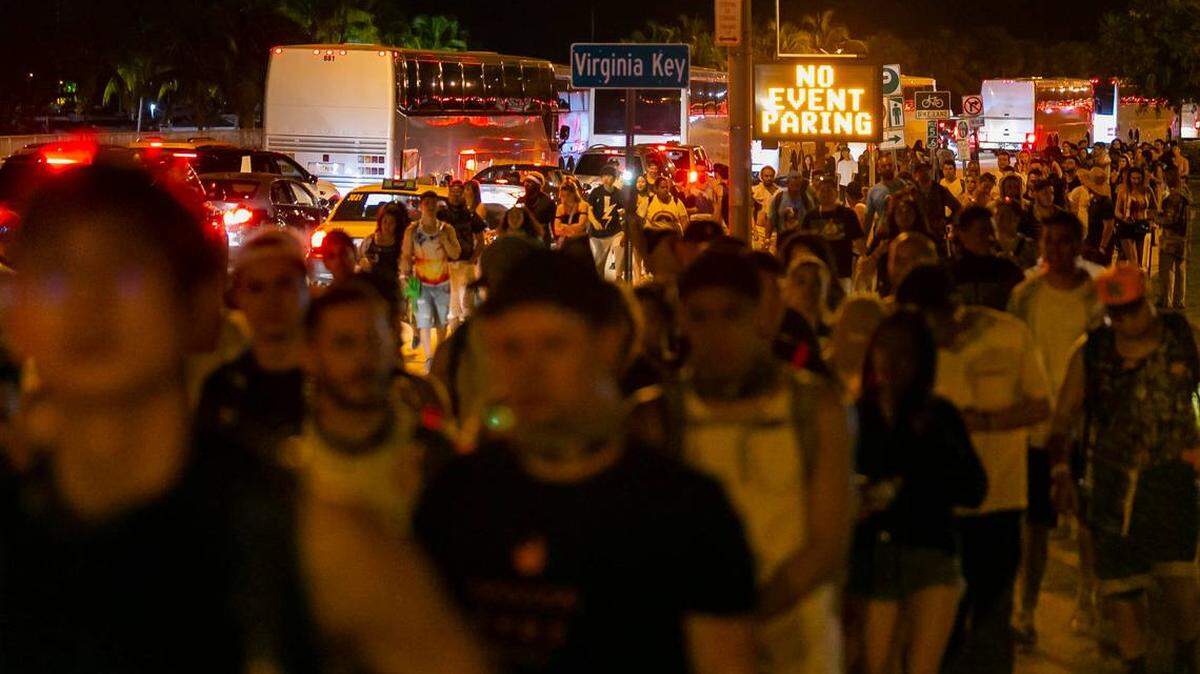 Thousands of festival goers had to walk back to the mainland from Virginia Key because shuttles and other transportation were not available.