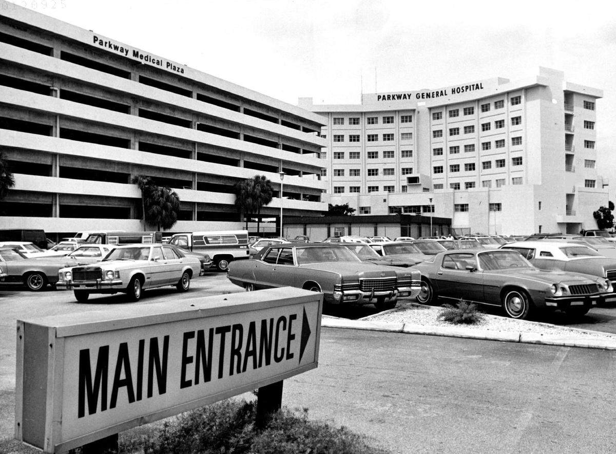 In 1985, the entrance Parkway General Hospital at the Golden Glades. It’s now Jackson North,