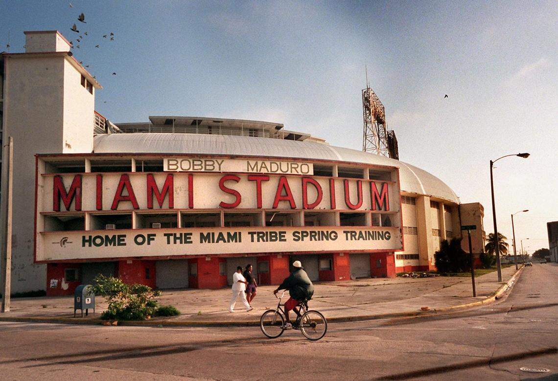 Bobby Maduro Stadium in 1998.